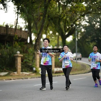 Runner Photo 8399222