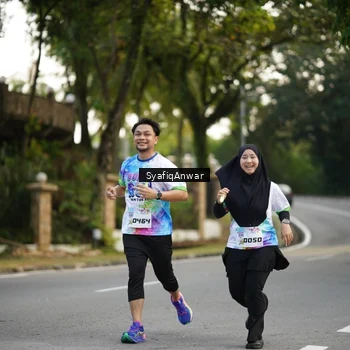 Runner Photo 8399230