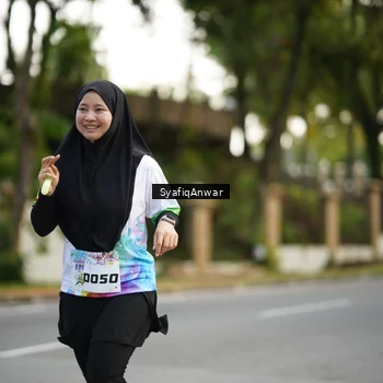 Runner Photo 8399231