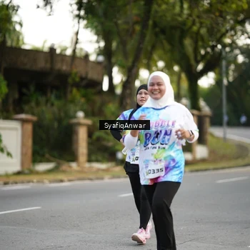 Runner Photo 8399233
