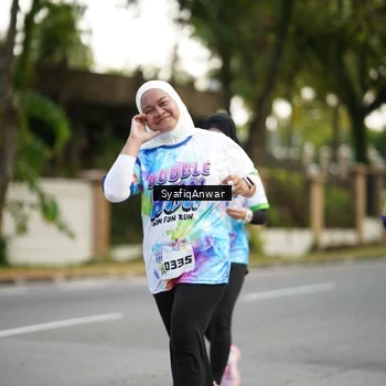 Runner Photo 8399237