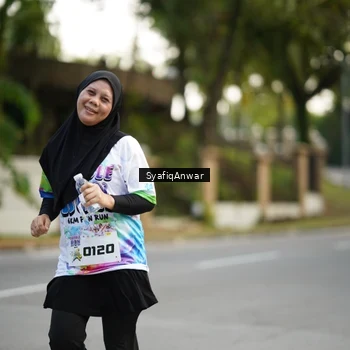 Runner Photo 8399242