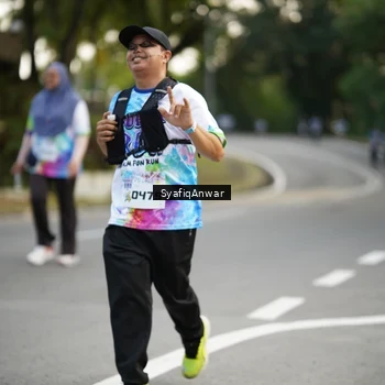 Runner Photo 8399245