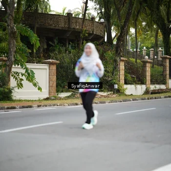 Runner Photo 8399281