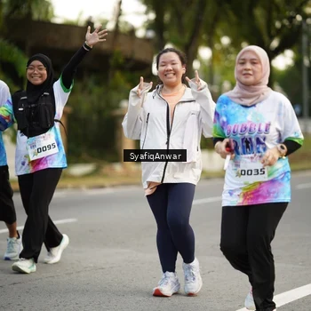 Runner Photo 8399293