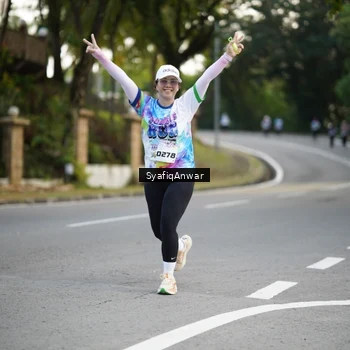 Runner Photo 8399305