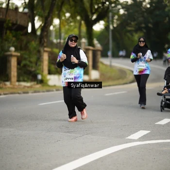 Runner Photo 8399328