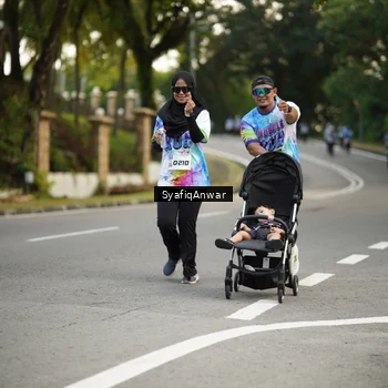 Runner Photo 8399336