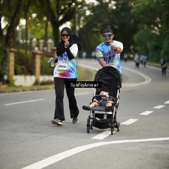 Runner Photo 8399338