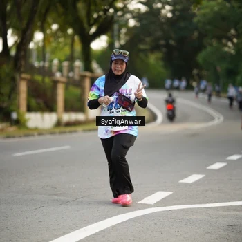 Runner Photo 8399340