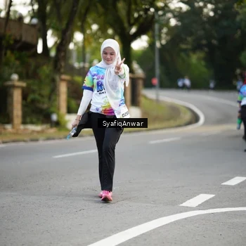 Runner Photo 8399369
