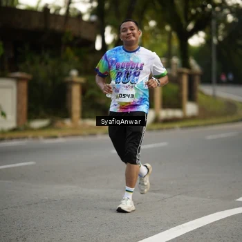 Runner Photo 8399408