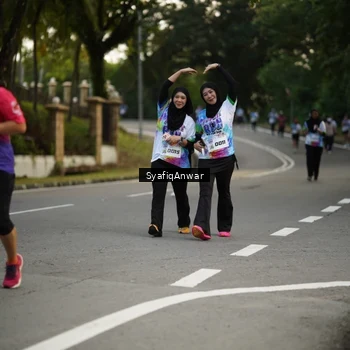 Runner Photo 8399470