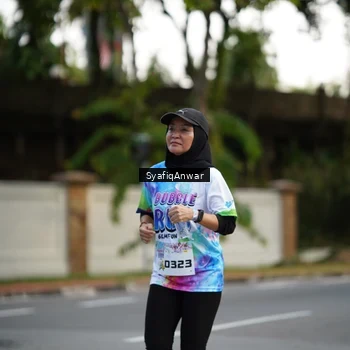 Runner Photo 8399476