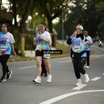 Runner Photo 8399486