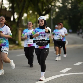 Runner Photo 8399492