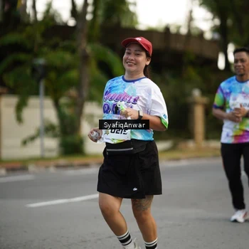Runner Photo 8399501