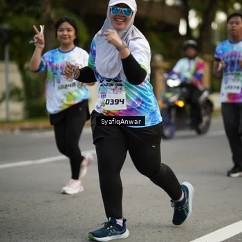 Runner Photo 8399515