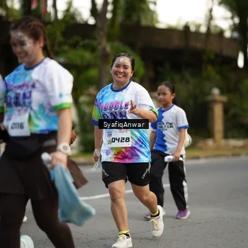 Runner Photo 8399533