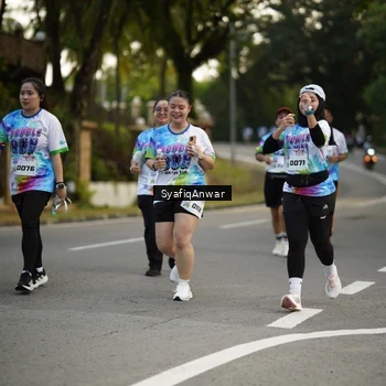 Runner Photo 8399536
