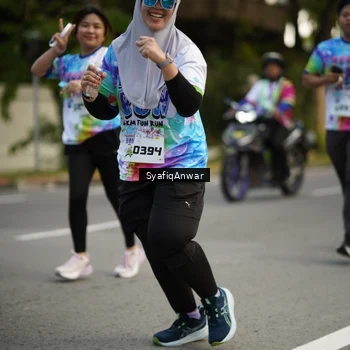 Runner Photo 8399561