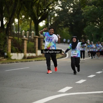 Runner Photo 8399589