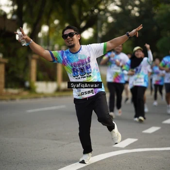 Runner Photo 8399603