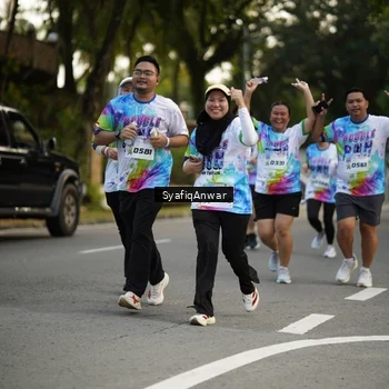 Runner Photo 8399605