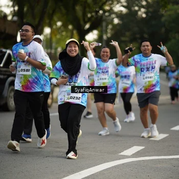 Runner Photo 8399607