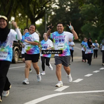 Runner Photo 8399608