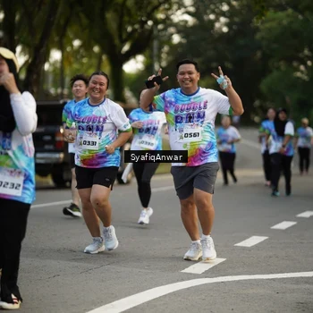 Runner Photo 8399613