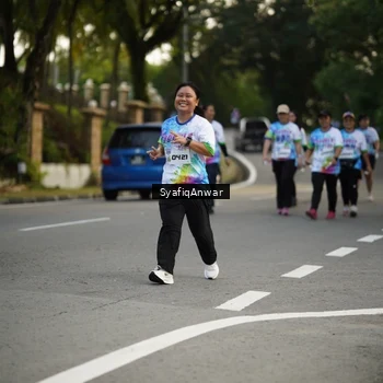Runner Photo 8399627