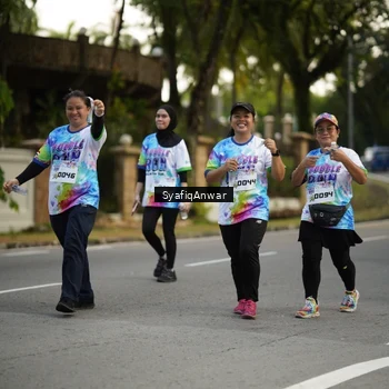 Runner Photo 8399632
