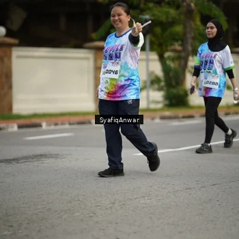 Runner Photo 8399637