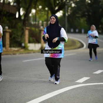 Runner Photo 8399660