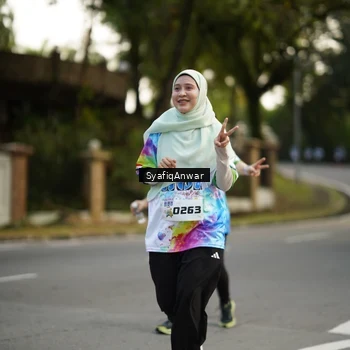 Runner Photo 8399662
