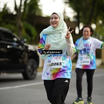 Runner Photo 8399667