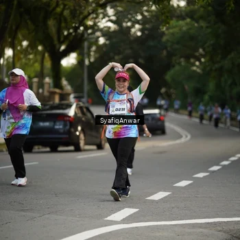 Runner Photo 8399686