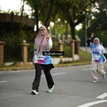 Runner Photo 8399715