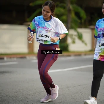 Runner Photo 8399765