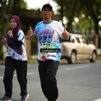 Runner Photo 8399791