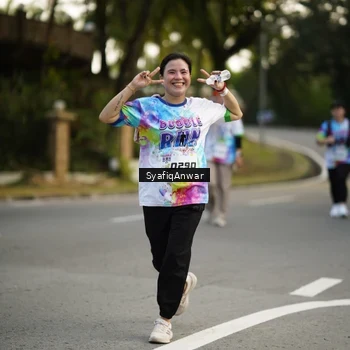 Runner Photo 8399797