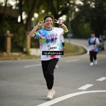 Runner Photo 8399799
