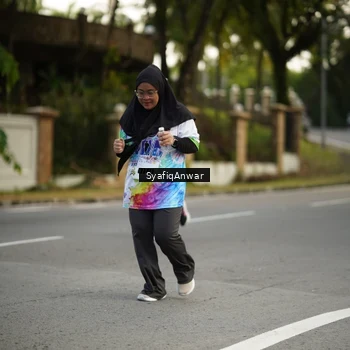 Runner Photo 8399816