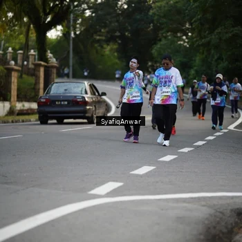 Runner Photo 8399818