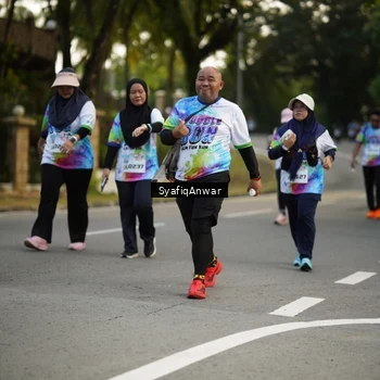 Runner Photo 8399833