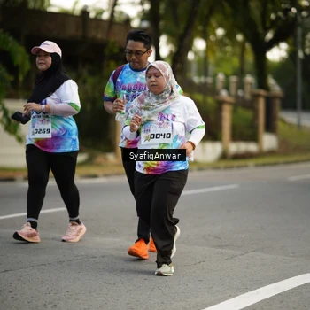 Runner Photo 8399850