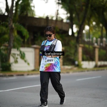 Runner Photo 8399854