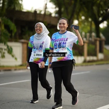 Runner Photo 8399857