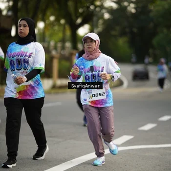 Runner Photo 8399866